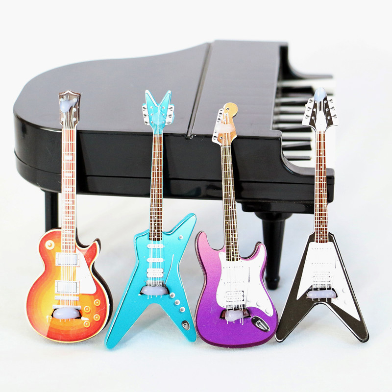 1Pcs Dollhouse Miniature Guita - Musical Instruments Game ulasan dan harga